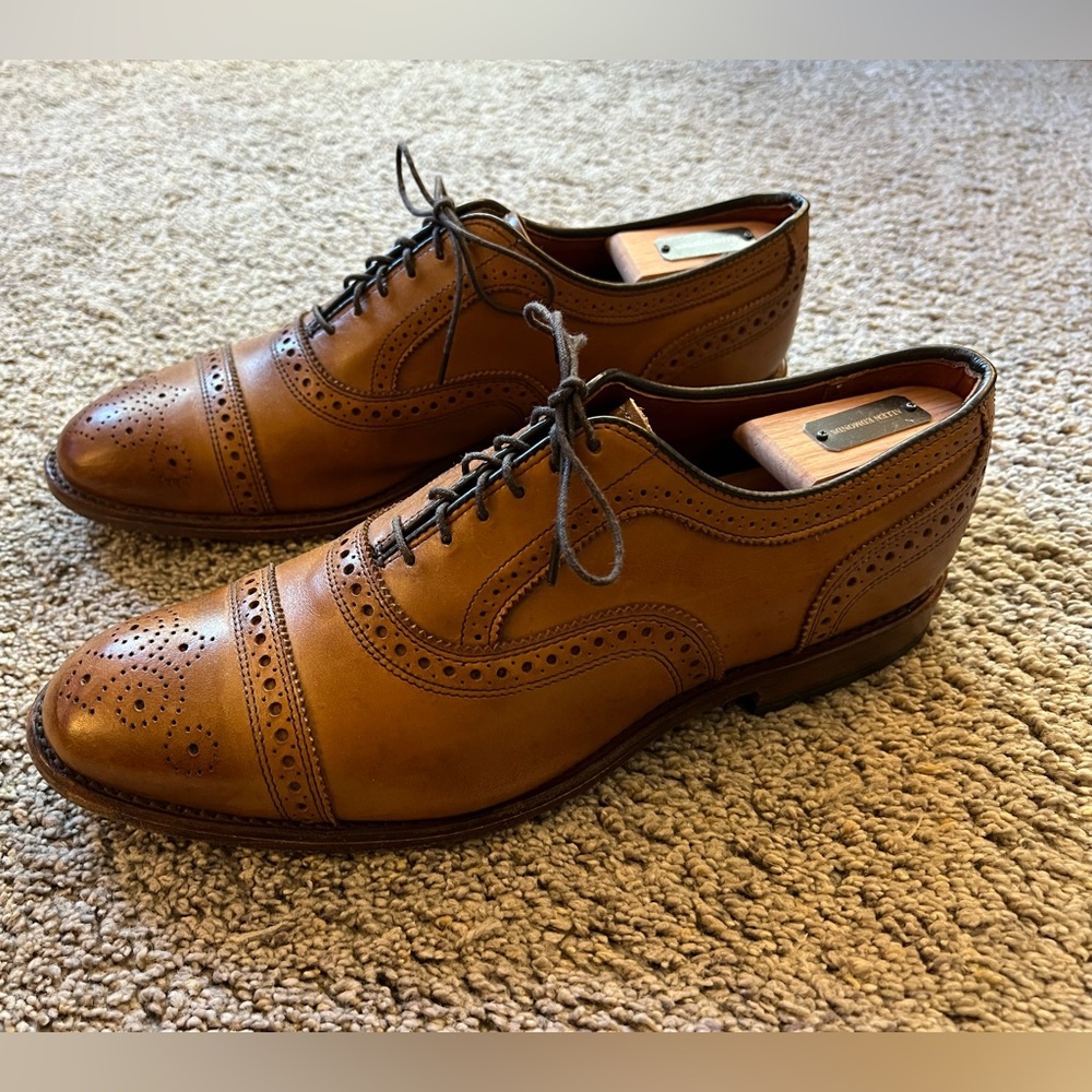 Allen Edmonds Strand In Walnut. Size 9d - image 3